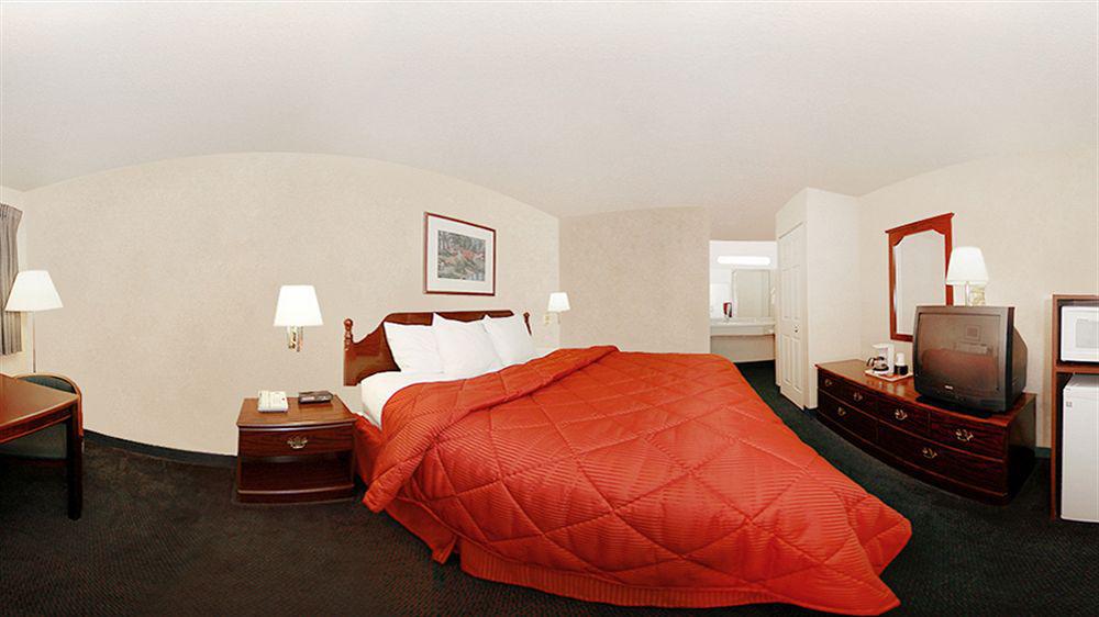 Comfort Inn On The Bay Port Orchard Εξωτερικό φωτογραφία