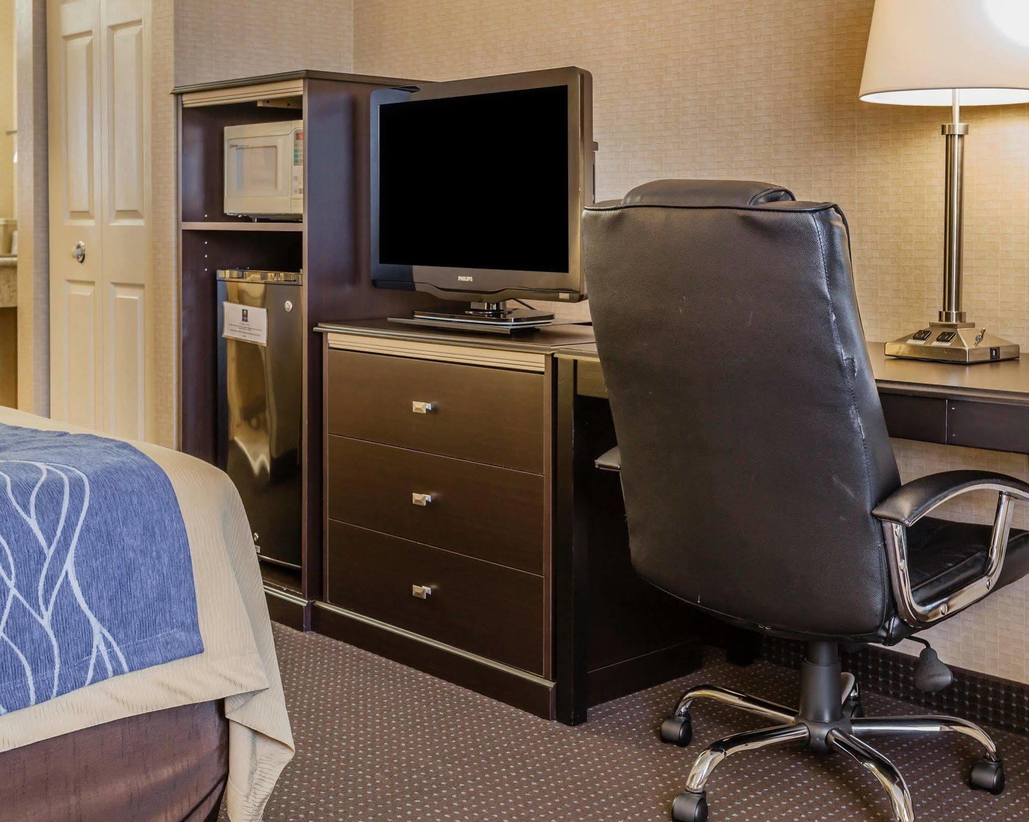 Comfort Inn On The Bay Port Orchard Εξωτερικό φωτογραφία
